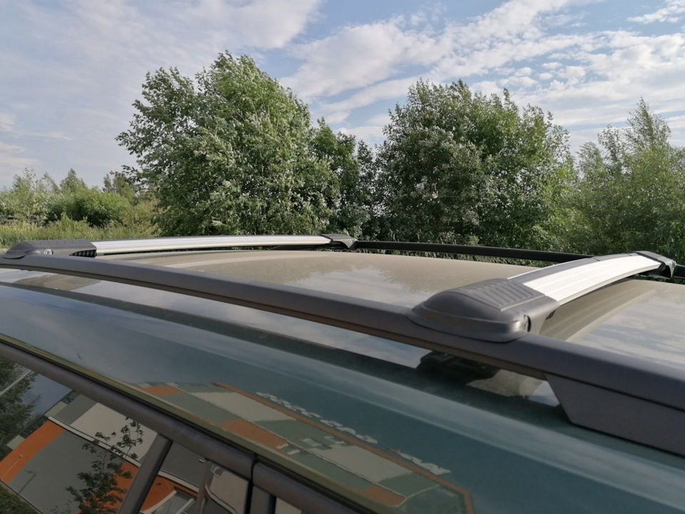 Багажник на крышу LUX Хантер крыловидные дуги L54-R на Skoda Kodiaq 